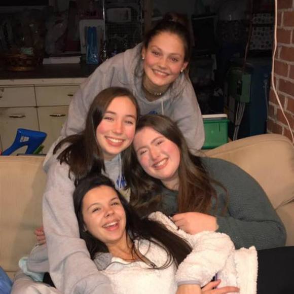 Meet your Posher, Libby - Picture 1 of 1